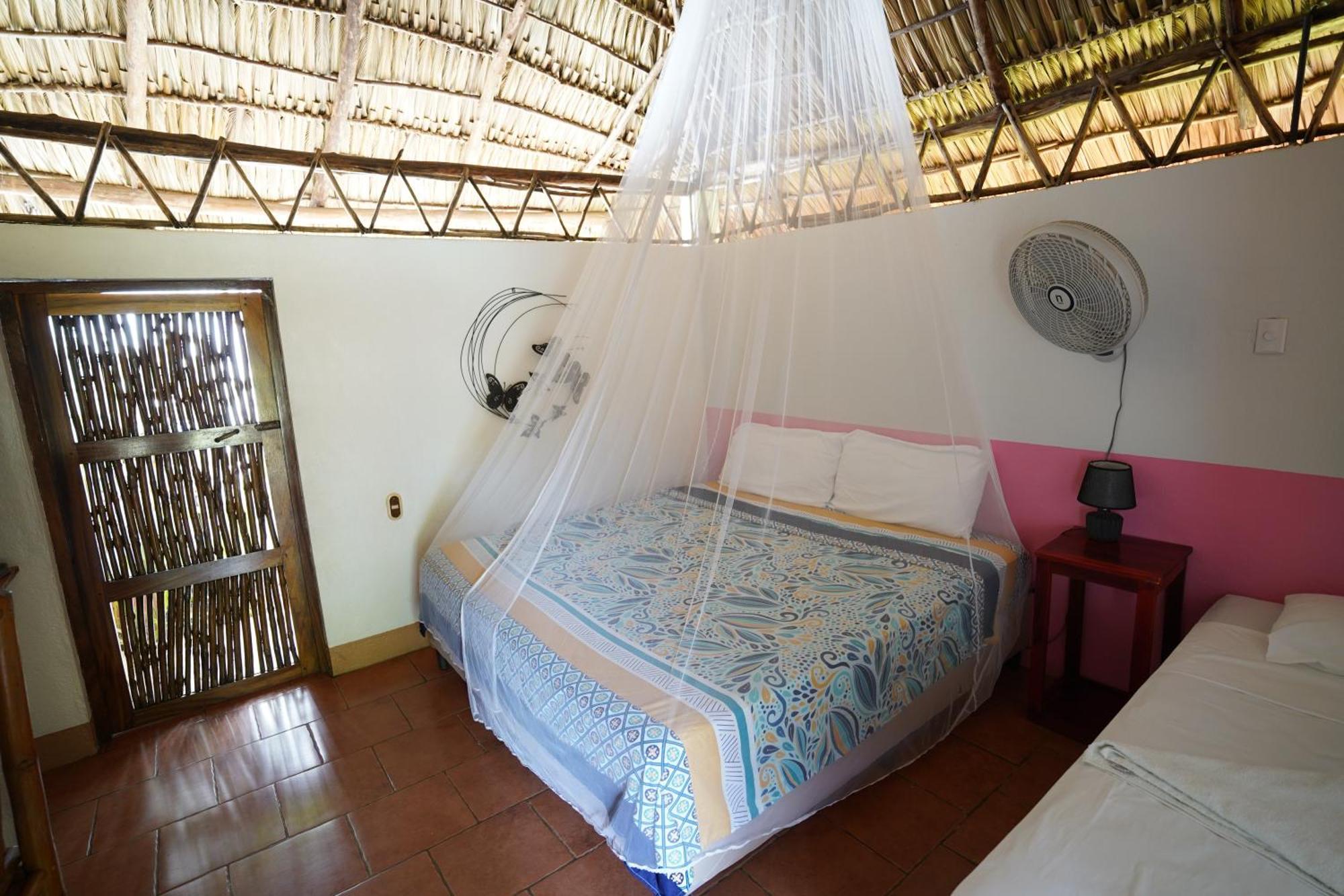 Hotel Mariposa León Esterno foto