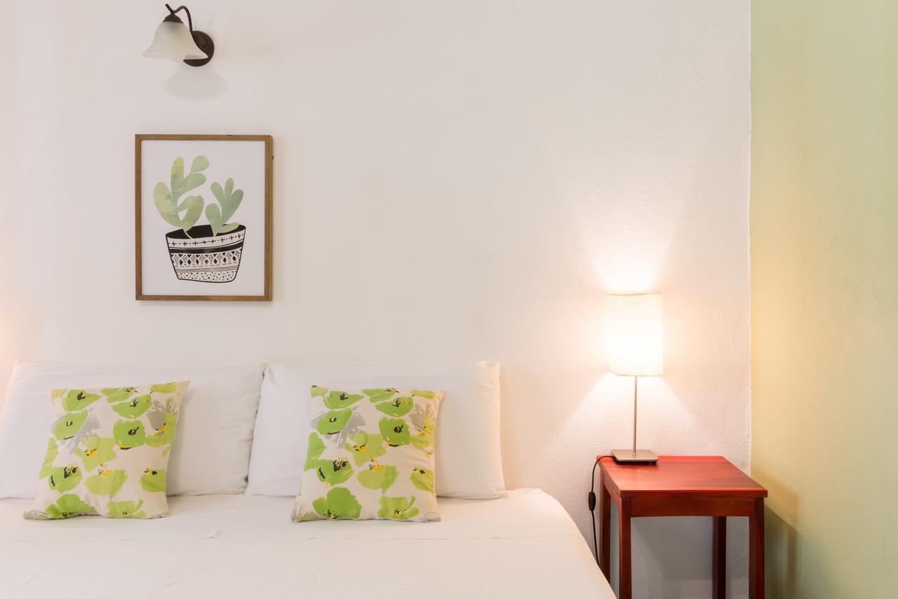 Hotel Mariposa León Esterno foto